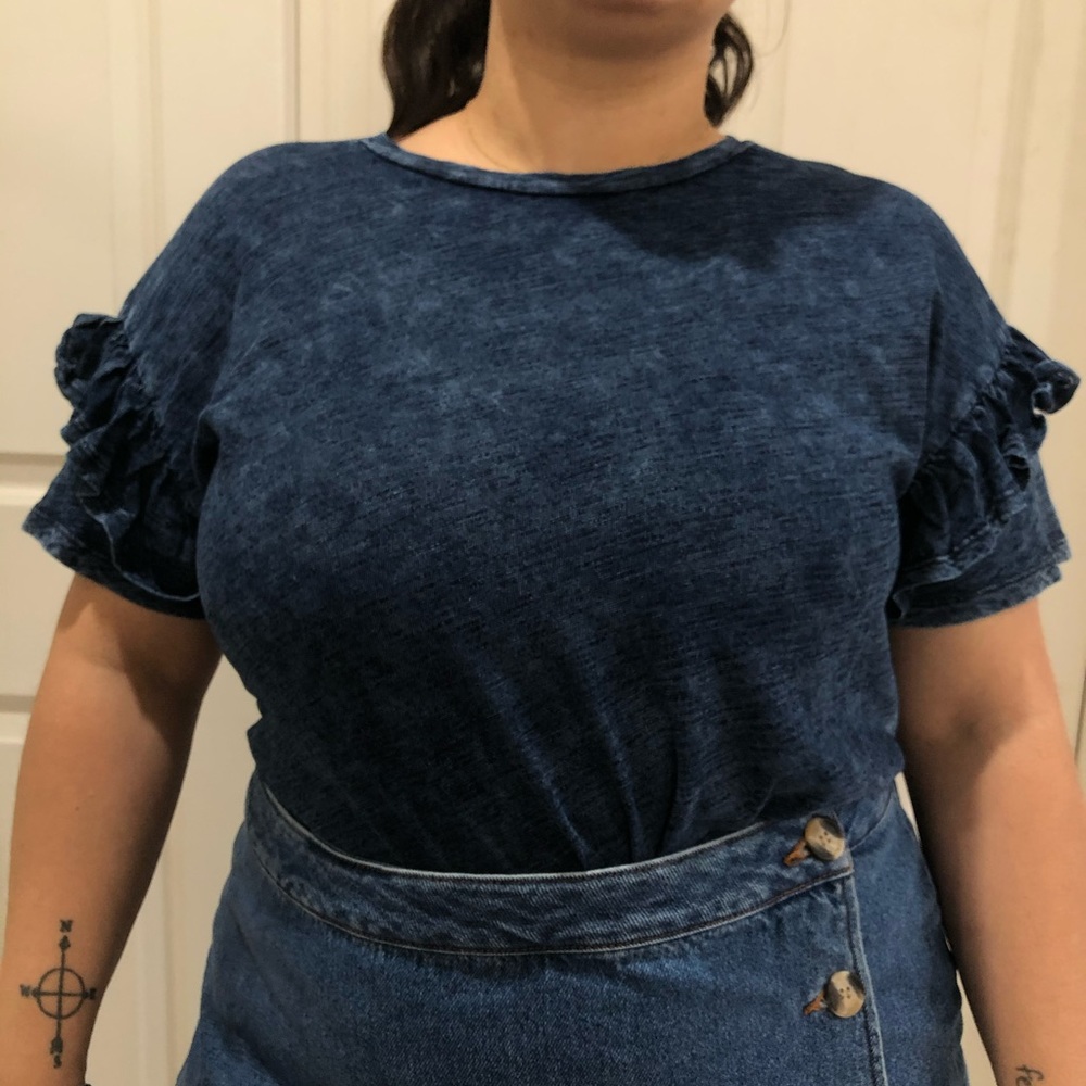 UNIVERSAL THREAD / DENIM-STYLE TEE / SIZE L